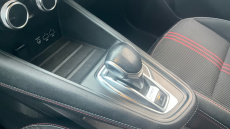 Renault Captur 1.6 E-TECH PHEV 160 R.S. Line 5dr Auto Hatchback